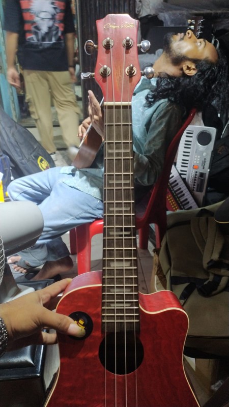 Chanson and Robles Ukulele